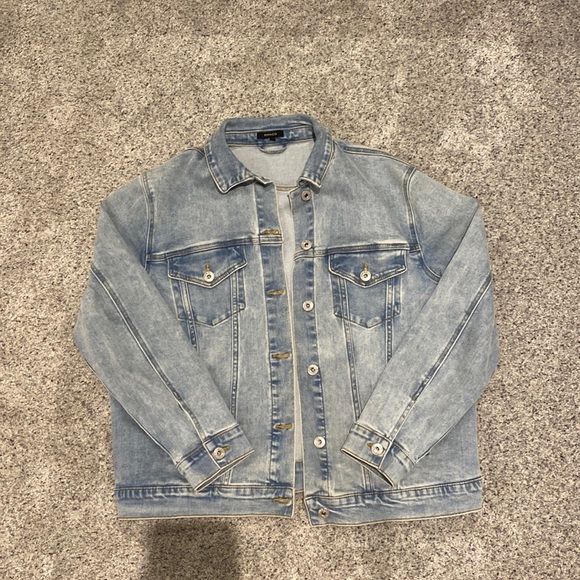 RW&Co Oversized Denim Jacket size L - Picture 1 of 1